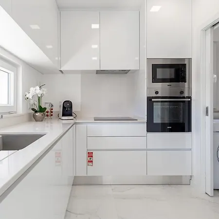 Sihem 's Luxury House Santa Barbara (Lisbon)