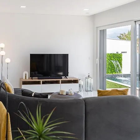 Sihem 's Luxury House