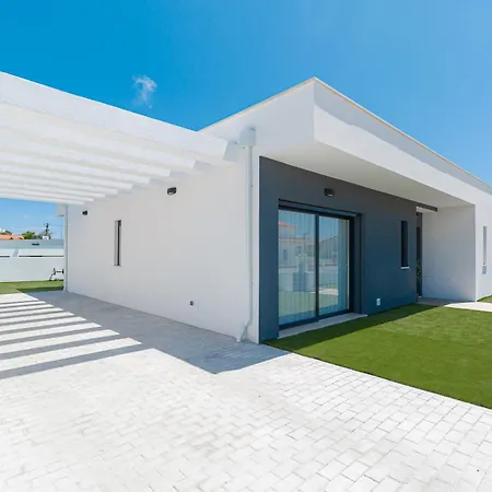 Willa Sihem 's Luxury House