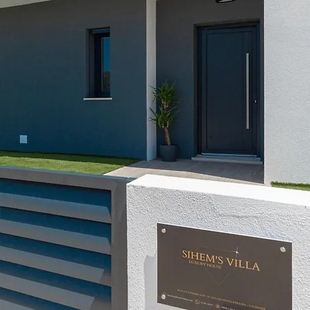 Sihem 's Luxury House Villa *