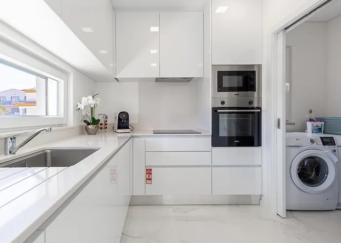 Sihem 's Luxury House Santa Barbara (Lisbon)