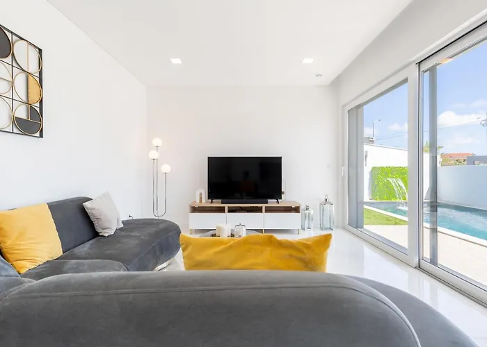 Sihem 's Luxury House Santa Barbara (Lisbon)